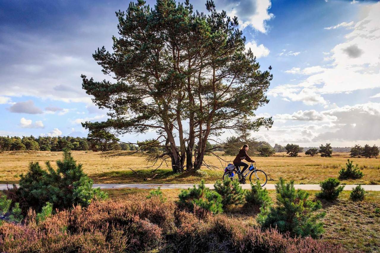 Chalet Op De Veluwe # Berk Пюттен Экстерьер фото